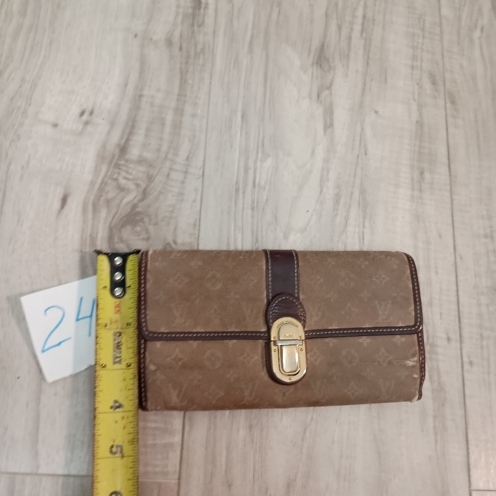 Louis Vuitton Monogram Mini Porte Feuille Sarah Long Bifold Wallet - Picture 15 of 15